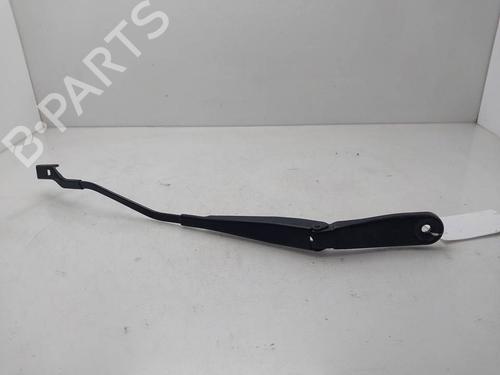Used Front windshield wiper arm Front windshield wiper arm VOLVO V40 Hatchback (525) D2 (114 hp) 39691551 39691551