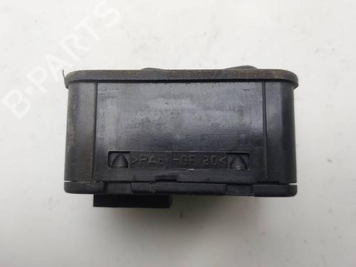 Left front window switch OPEL CORSA C (X01) | BP39143377I27 - Image 2