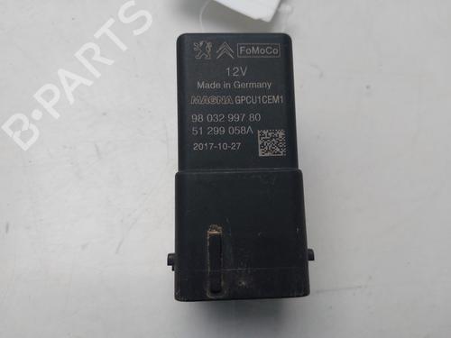 Used Electronic module Electronic module PEUGEOT PARTNER Tepee 1.6 BlueHDi 100 (100 hp) 35929670 35929670