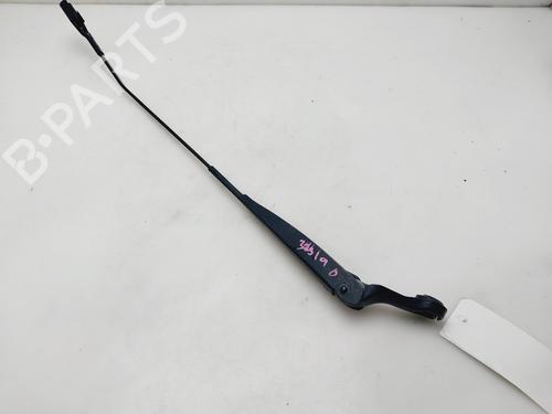 Used Front windshield wiper arm FIAT 500 (312_) [2007-2025]  25890096