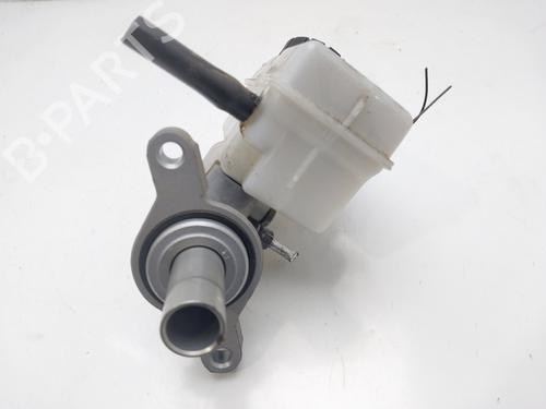 Brake master cylinder DACIA DUSTER SUV Van 1.5 dCi | BP14967018M77 