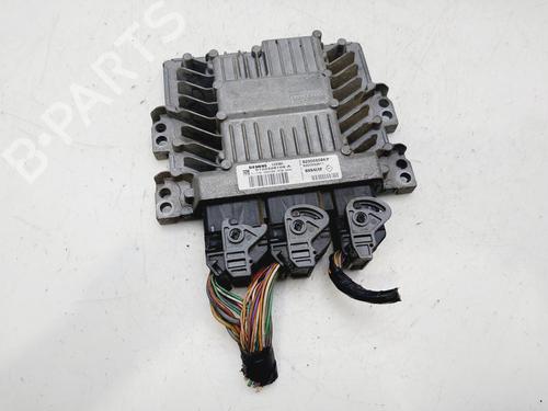 Used Engine control unit (ECU) RENAULT SCÉNIC II (JM0/1_) [2003-2010]  30077617