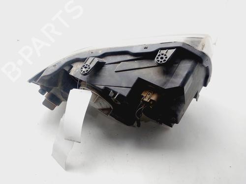 Left headlight LAND ROVER FREELANDER I (L314) 2.0 Td4 4x4 | BP27876916C28 