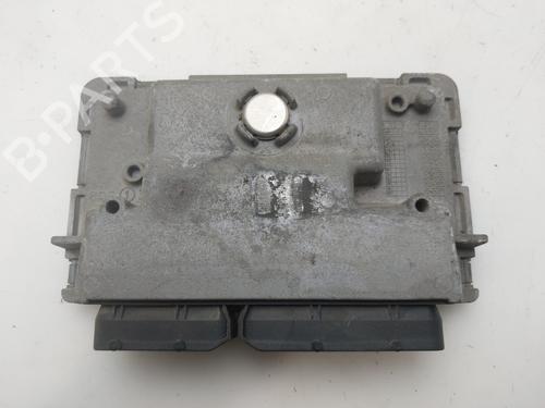 Used Engine control unit (ECU) Engine control unit (ECU) 38045002 38045002