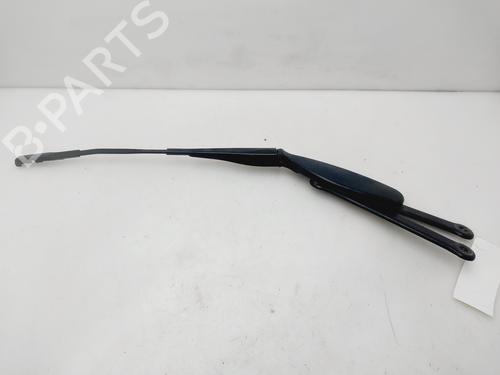 Used Front windshield wiper arm Front windshield wiper arm MERCEDES-BENZ GLC (X253) 220 d 4-matic (253.905, 253.903) (170 hp) 33411638 33411638