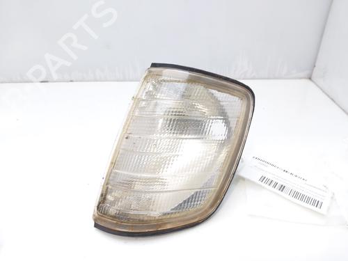 Used Left front indicator MERCEDES-BENZ 124 Saloon (W124) 300 D (124.130) (110 hp) 11207111