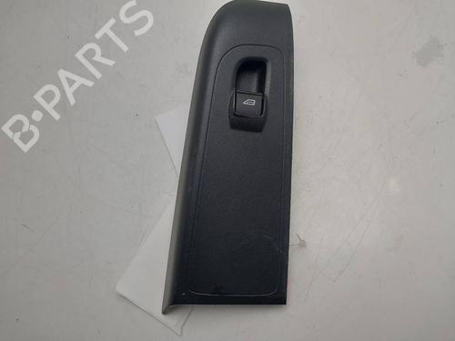 Mando elevalunas delantera derecho Mando elevalunas delantera derecho FORD TOURNEO COURIER B460 MPV 1.0 EcoBoost (100 hp) 39751527 39751527