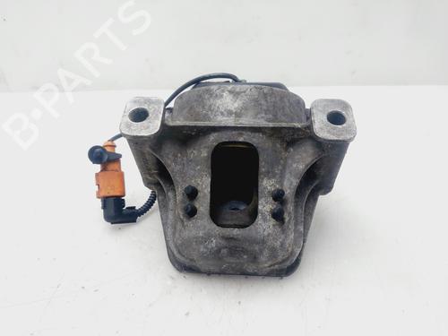 Used Engine mount AUDI A5 Sportback (8TA) 3.0 TDI quattro (240 hp) 25833760