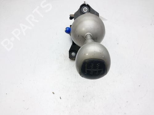 Used Gear lever HONDA CIVIC VIII Hatchback (FN, FK) 2.2 CTDi (FK3) (140 hp) 11760906