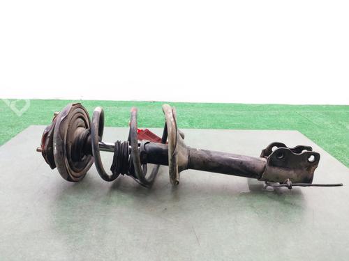 Used Right front shock absorber NISSAN X-TRAIL I (T30) 2.2 Di 4x4 (114 hp) 25902658