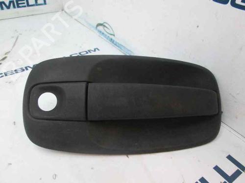 Used Front left exterior door handle NISSAN PRIMASTAR Van (X83) 1.9 dCi 100 (100 hp) 2896490