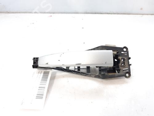 Used Front left exterior door handle OPEL CORSA D (S07) 1.3 CDTI (L08, L68) (75 hp) 8886765