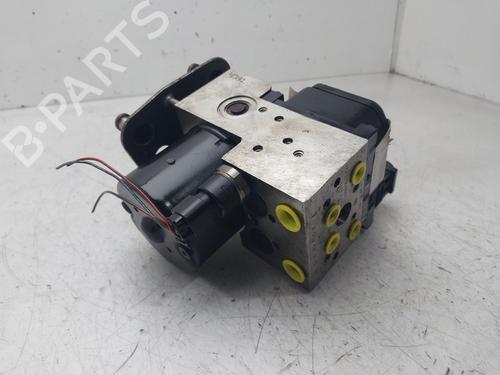 Used ABS pump MERCEDES-BENZ E-CLASS T-Model (S210) E 320 T CDI (210.226) (197 hp) 30913349