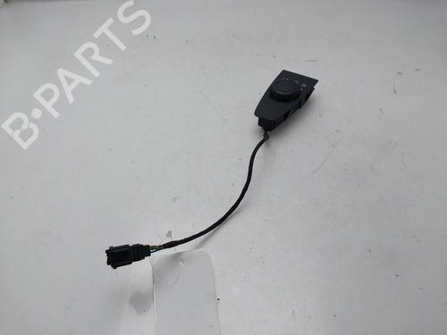 Used Climate control Climate control 38324804 38324804