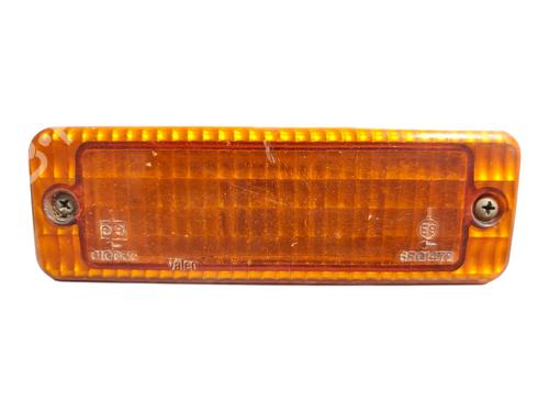 Used Right front indicator FORD MAVERICK (UDS, UNS) 2.7 TD (100 hp) 31084653