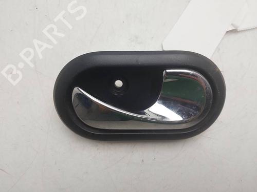Used Front right interior door handle Front right interior door handle DACIA DUSTER (HS_) 1.2 TCe 125 (125 hp) 40077418 40077418