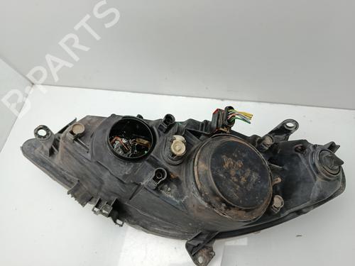Right headlight PEUGEOT 307 Break (3E) | BP31036857C29