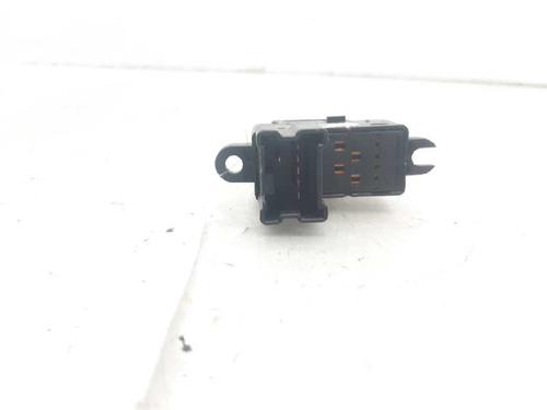 Left rear window switch NISSAN X-TRAIL II (T31) 2.0 dCi 4x4 | BP12400885I29 