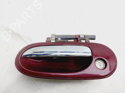 Used Front left exterior door handle NISSAN ALMERA TINO (V10) 2.2 dCi (115 hp) 26519008