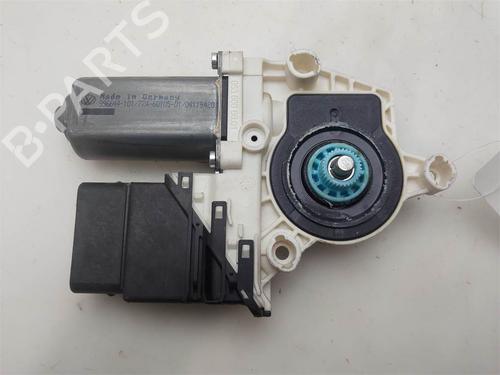 Used Right rear window motor Right rear window motor 38759417 38759417
