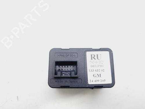 Left front window switch OPEL MERIVA A MPV (X03) | BP28596801I27