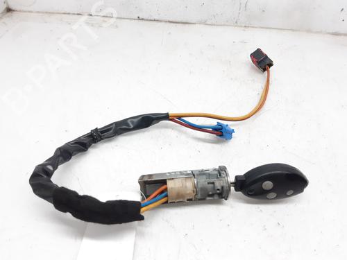 Used Ignition barrel CITROËN XSARA (N1) 1.4 i (75 hp) 8120339