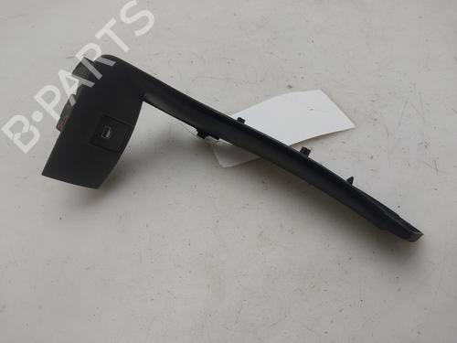 Used Right front window switch Right front window switch 38462787 38462787