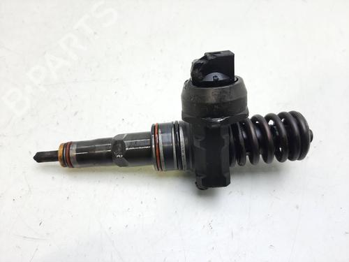 Used Injector VW PASSAT B5.5 (3B3) 1.9 TDI (130 hp) 22900652