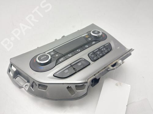 Climate control FORD FOCUS III | BP31840017I5