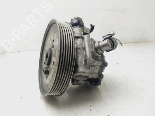 Used Steering pump VW PASSAT B5.5 (3B3) 2.5 TDI (150 hp) 24963697