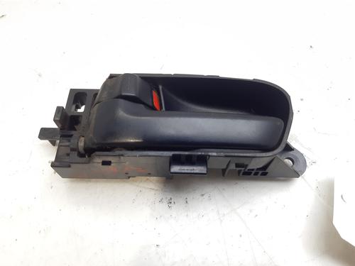 Front left interior door handle SUZUKI GRAND VITARA II (JT, TE, TD) 1.9 DDiS All-wheel Drive (JT419, TD44, JB419WD, JB419XD,... | BP16752721I13 