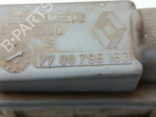 Licence plate light RENAULT MEGANE II Saloon (LM0/1_) 1.9 dCi (LM0G, LM1G, LM2C) | BP30172571I40