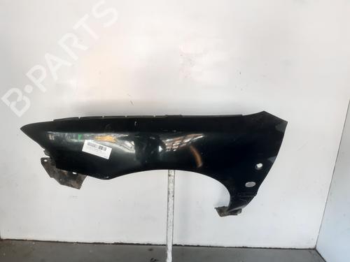 Guarda-lamas esquerdo AUDI A4 B5 (8D2) 1.9 TDI (90 hp) 8D0821105M | 8D0821105M |