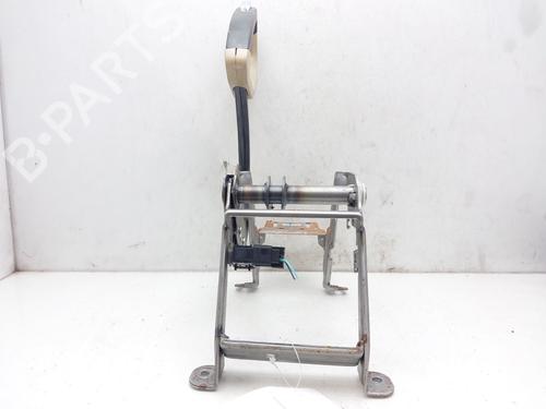 Used Hand brake CHEVROLET CAPTIVA (C100, C140) 2.0 D (150 hp) 13638138