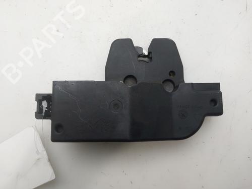 Cerradura de porton trasero Cerradura de porton trasero 38261797 38261797