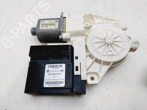Used Right front window motor VW TIGUAN (5N_) [2007-2018]  30063014