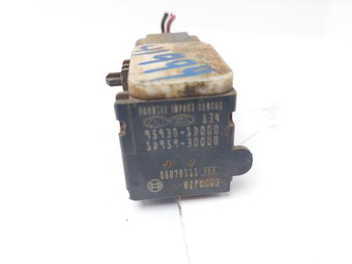 Electronic sensor KIA CARENS III MPV (UN) 2.0 CRDi 140 | BP37010923M84 - Image 4