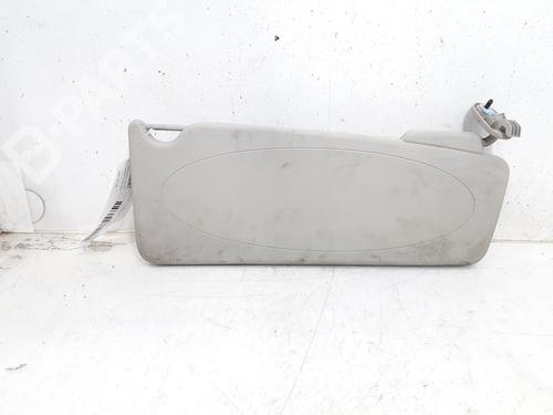 left-sun-visor-jaguar-f-pace-x761-568122132-2015-9746347 main image