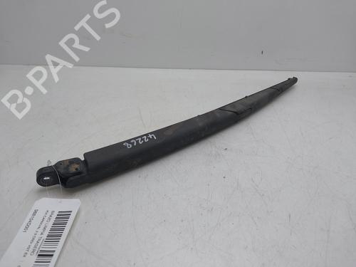 Used Rear windshield wiper arm Rear windshield wiper arm 37638845 37638845