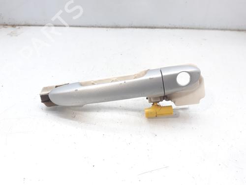 Used Front right exterior door handle KIA CERATO I Hatchback (LD) 2.0 CRDi (112 hp) 9558627