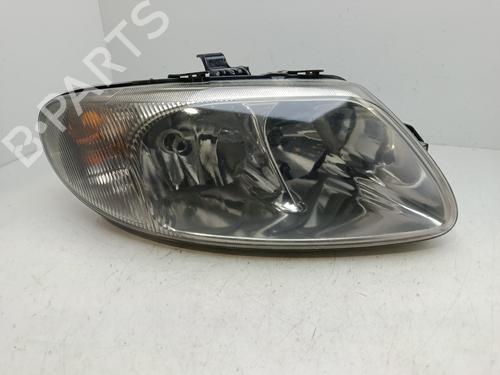 Scheinwerfer rechts für CHRYSLER VOYAGER IV (RG, RS) 2.5 CRD (141 hp) 31182725
