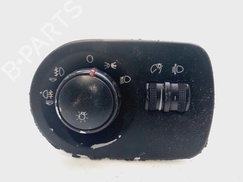 Used Headlight switch SEAT LEON (1P1) [2005-2013]  27374667