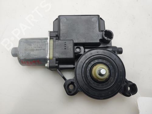 Used Right front window motor Right front window motor 37023378 37023378