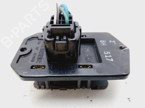 Varmeblæsermodstand TOYOTA YARIS (_P9_) 1.4 D-4D (NLP90_, NLP90R) (90 hp) 30407849