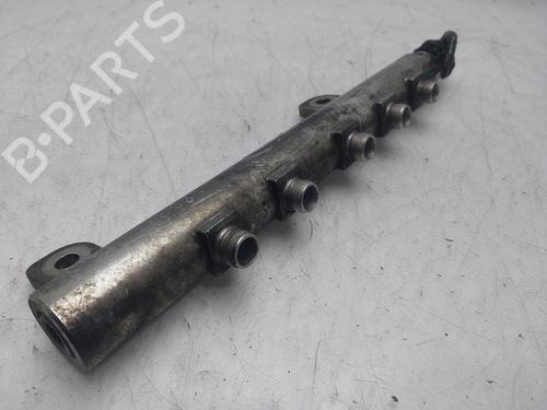 Used Injection rail Injection rail 36806897 36806897