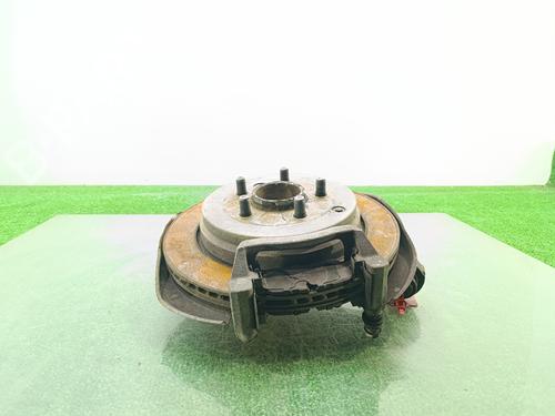 Used Left rear steering knuckle LAND ROVER DISCOVERY III (L319) 2.7 TD 4x4 (190 hp) 29871255