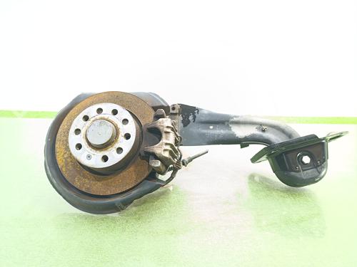 Used Left rear steering knuckle Left rear steering knuckle SKODA OCTAVIA II (1Z3) 1.6 TDI (105 hp) 34178532 34178532