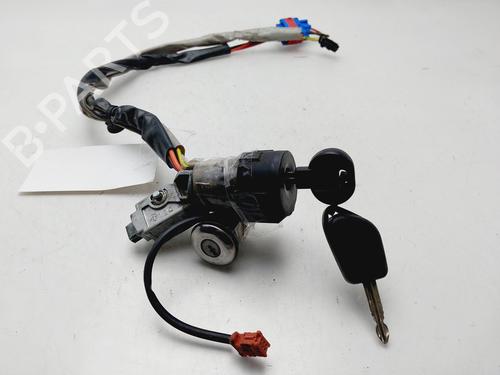 Used Ignition barrel PEUGEOT PARTNER MPV (5_, G_) [1996-2025]  27496562