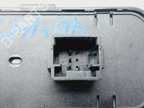 Left front window switch CITROËN C4 I (LC_) | BP31881721I27