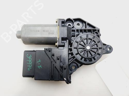 Portierruitmotor linksachter VW GOLF IV (1J1) [1997-2008]  29990404